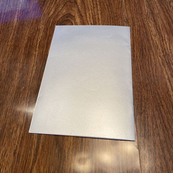 American Airlines International 1st Class Flagship Service Menu in 3 Languages - Picture 5 of 6